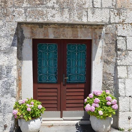 수티반 Castel Nonna Franka 아파트 외부 사진