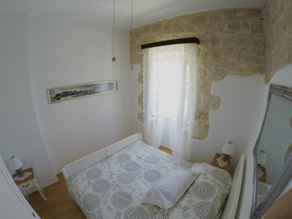 수티반 Castel Nonna Franka 아파트 외부 사진